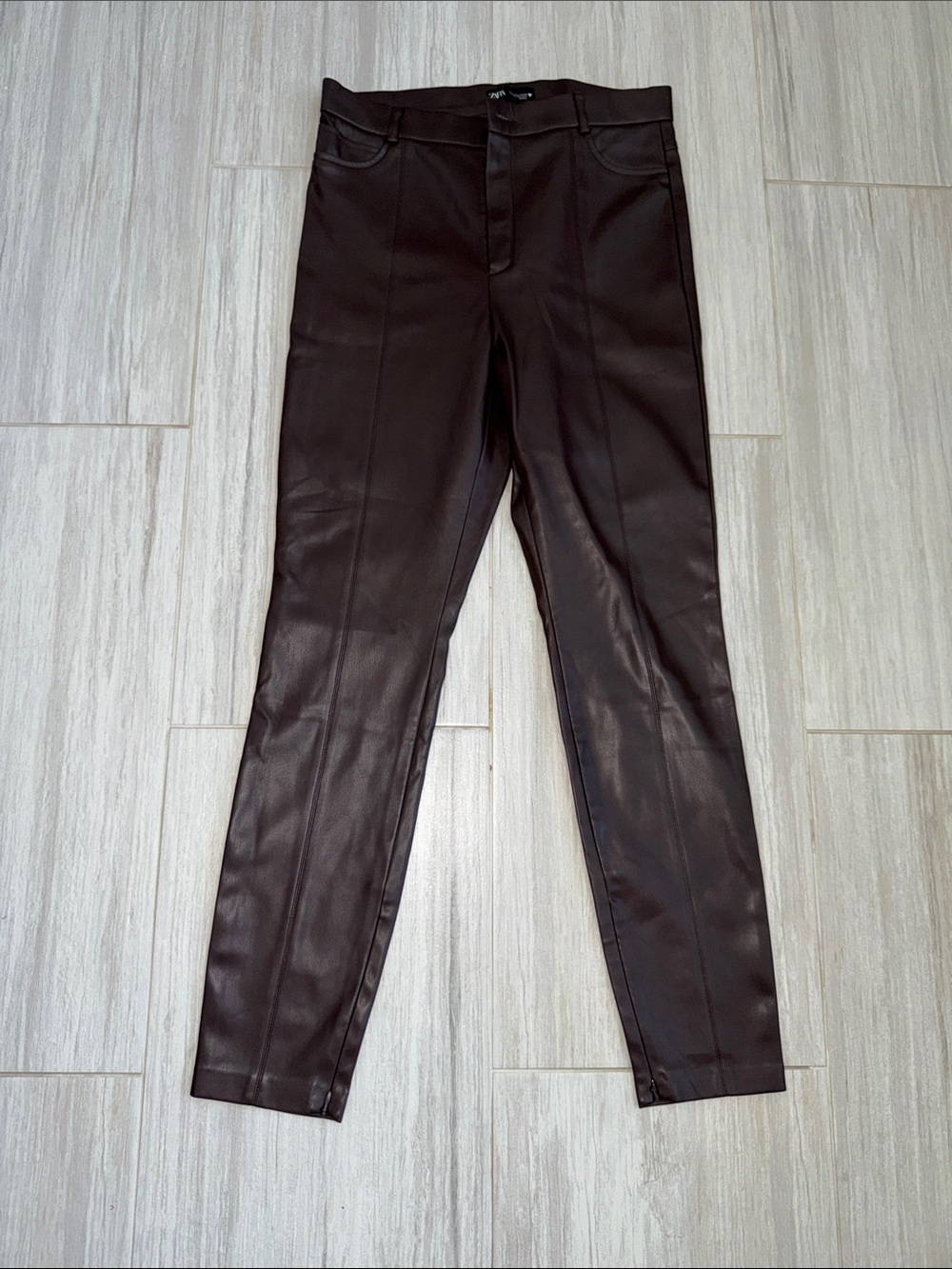 Zara Women’s Skinny Faux Leather Jeans - Dark Brown pull on size large US 10-12